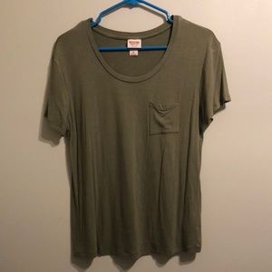 Green casual shirt